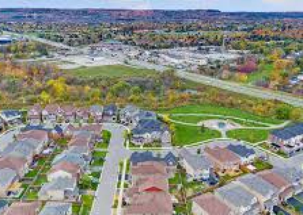 Milton Real Estate - Stuart Colvin, Sales Representative